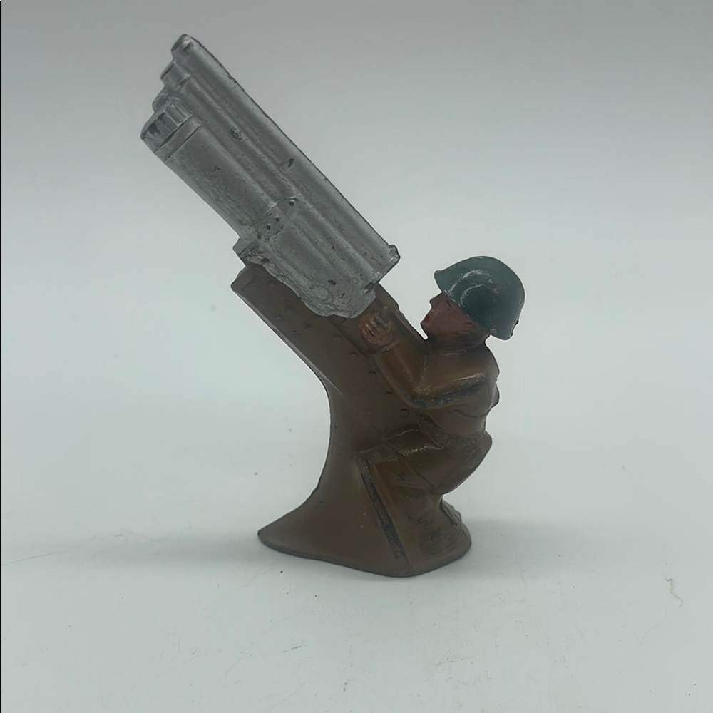 Barclay Toy Soldier B141 Shooting Triple Barreled Gun Cast Helmet Dimemstore